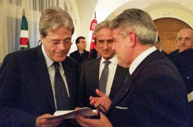 Tumbiolo incontra il Ministro  Gentiloni  per chiedere più sicurezza per i pescatori siciliani