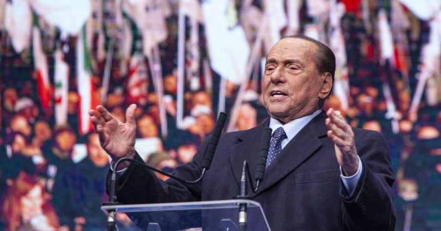 Berlusconi “Massima lealtà al Governo, saremo una spinta propulsiva”