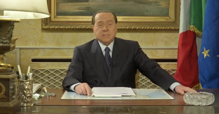Berlusconi “Accelerare sui vaccini, scongiurare il lockdown”