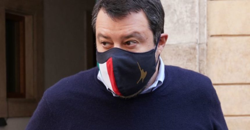 Covid, Salvini “Date riaperture? Aspetto parere scienza”