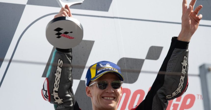 Quartararo trionfa ad Assen, doppietta Yamaha con Vinales