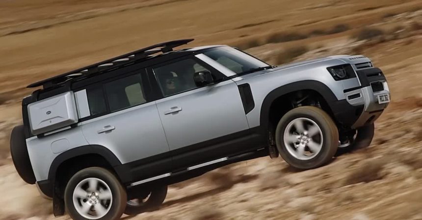 Land Rover sviluppa un prototipo Defender con celle a combustibile di idrogeno