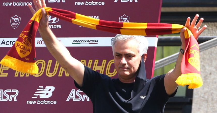 Mourinho “A Roma accoglienza eccezionale, in debito con i tifosi”