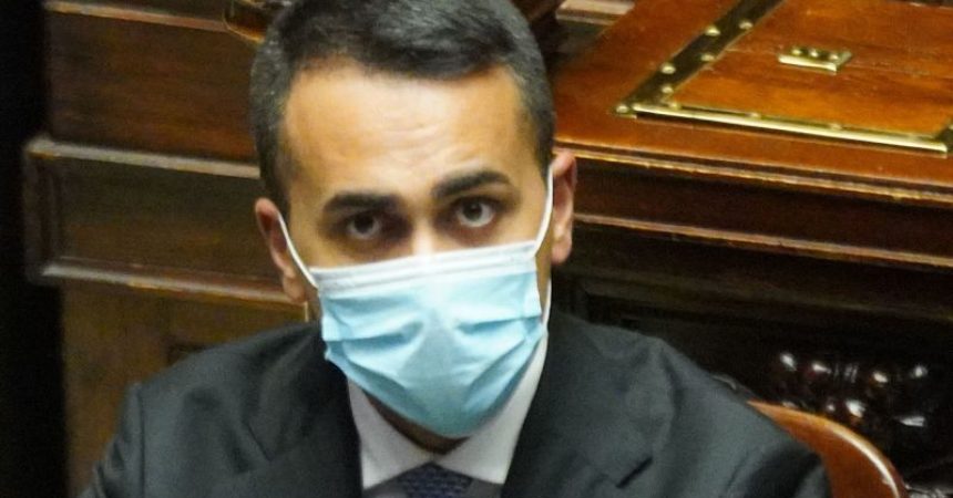 Di Maio “Niente scossoni, chi minaccia il governo affossa la ripresa”