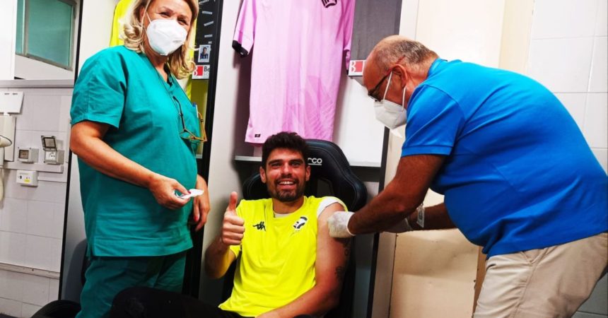 Completata la vaccinazione di giocatori e staff del Palermo