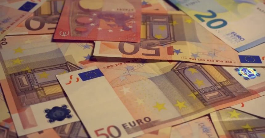 Nel secondo trimestre 2021 Pil Eurozona +2%