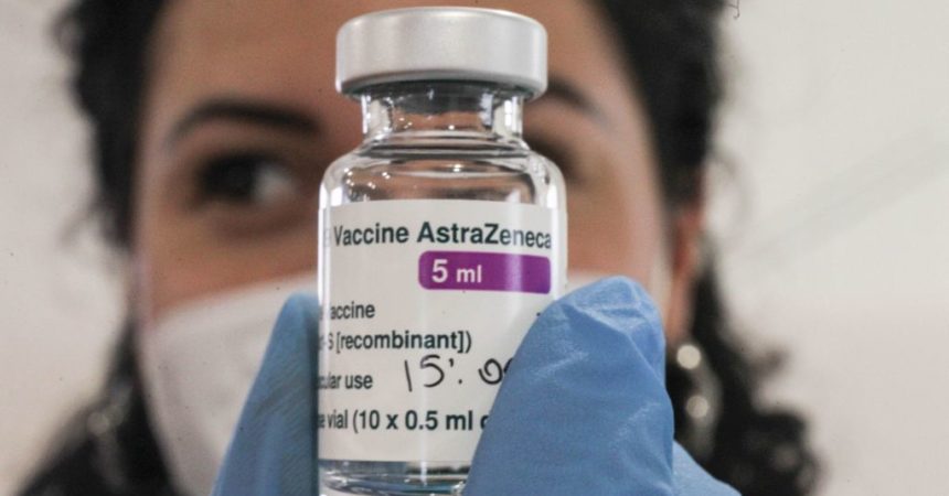 Studio docenti UniPa, studenti “incerti” se vaccino è a vettore virale