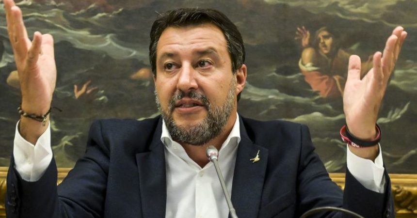 Salvini “Spero di non vedere più assalti a sedi sindacali”