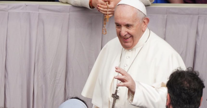 Papa “Il vertice sul clima dia risposte efficaci”