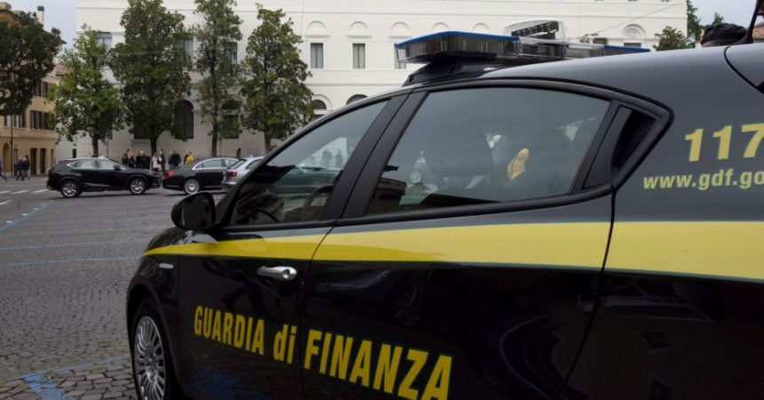 Reddito di cittadinanza, sventata maxi truffa da 60 mln dalla Lombardia alla Sicilia