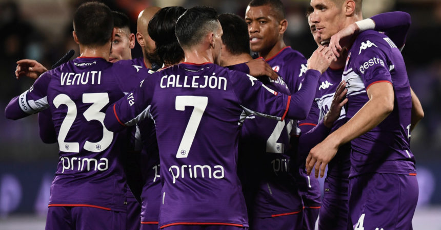 Fiorentina agli ottavi di Coppa, 2-1 al Benevento