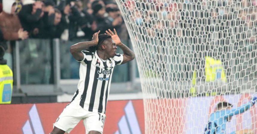 Juventus-Cagliari 2-0, Kean e Bernardeschi a segno