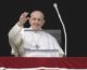 Papa “I Magi sfidano le logiche di potere”