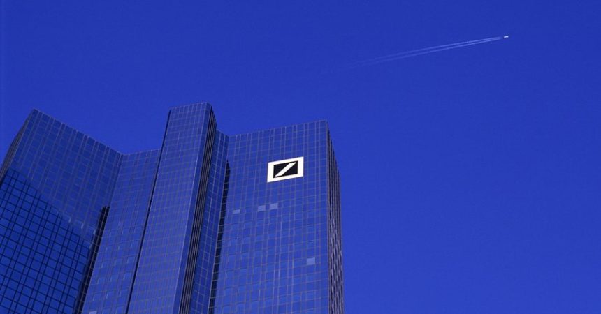 Deutsche Bank, nel 2021 utile netto cresce di oltre 4 volte a 2,5 mld