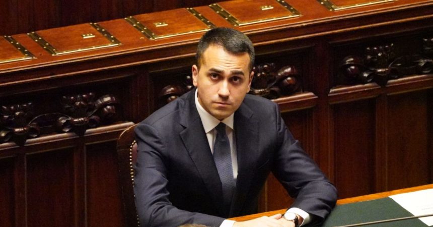 Ucraina, Di Maio “Sostenere stabilità nel quadro degli accordi di Minsk”