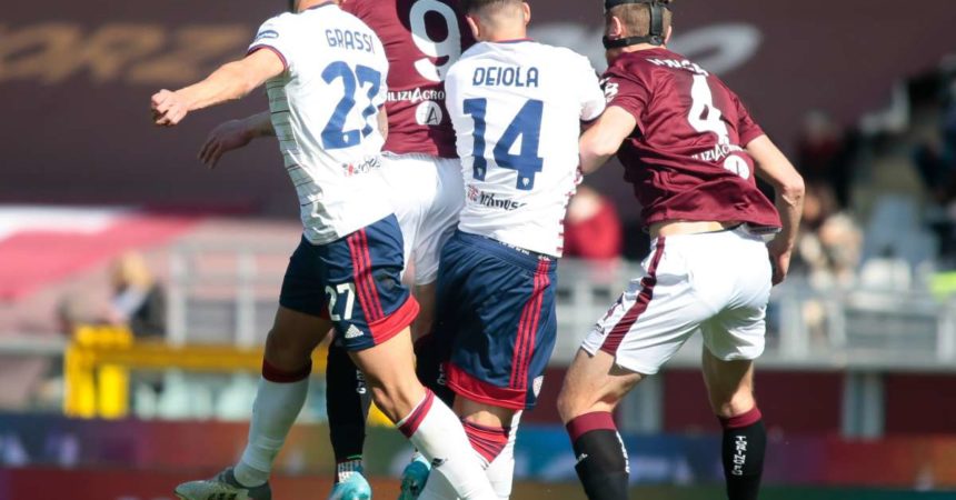 Colpaccio del Cagliari, Torino battuto 2-1 in casa