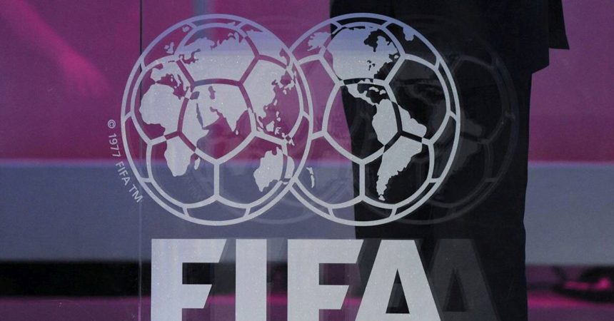 Fifa “La Russia giocherà in campo neutro, niente inno e bandiera”