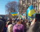 A Milano in migliaia manifestano per la pace in Ucraina