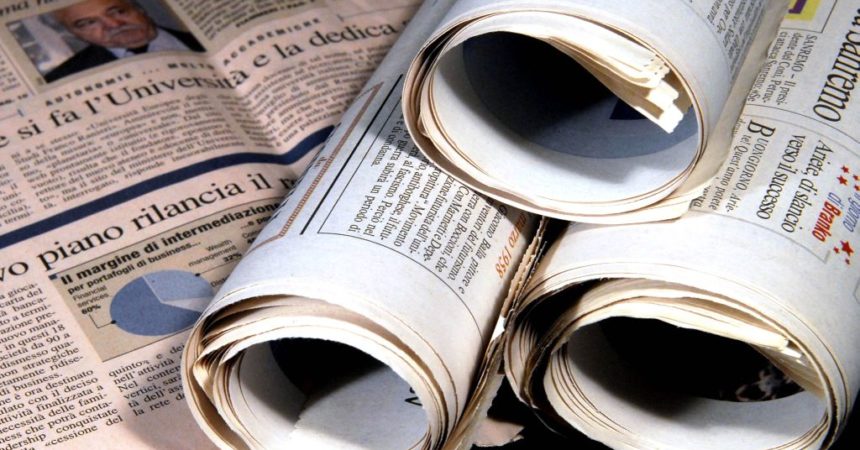 Diffusione illegale di giornali, sequestrati 32 canali social e siti web