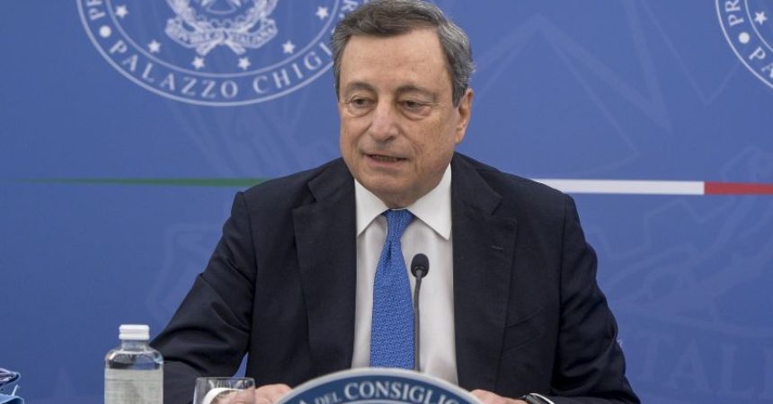 Dl aiuti, Draghi “Misure per proteggere gli italiani”