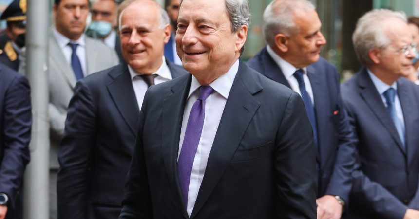 Governo, Draghi “Siamo qui per cambiare, non per stare fermi”