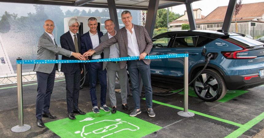 Arriva anche a Frosinone la rete ultrafast di ricarica di volvo