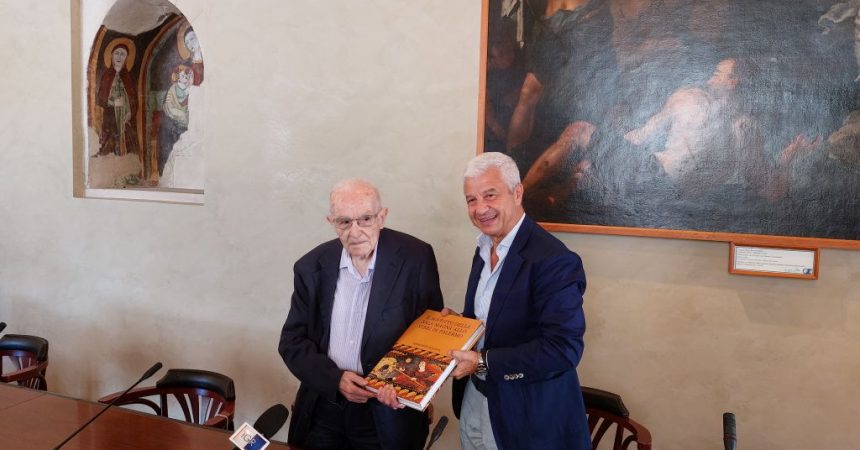 Rettore UniPa incontra neolaureato magistrale di 99 anni