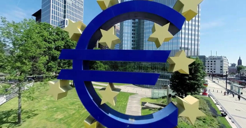 La Bce spinge sullo scudo anti-spread