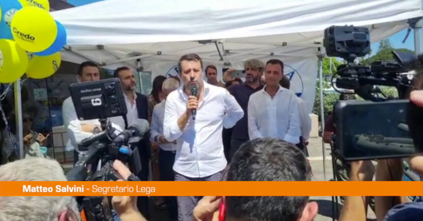 Salvini “La Sicilia non merita di essere un campo profughi”