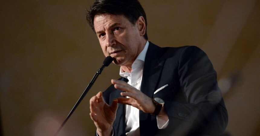 Superbonus, Conte “Il governo rompe il patto con famiglie e imprese”