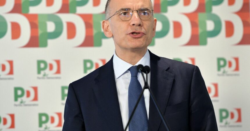 Letta “Primarie del Pd il 19 febbraio, congresso allargato”