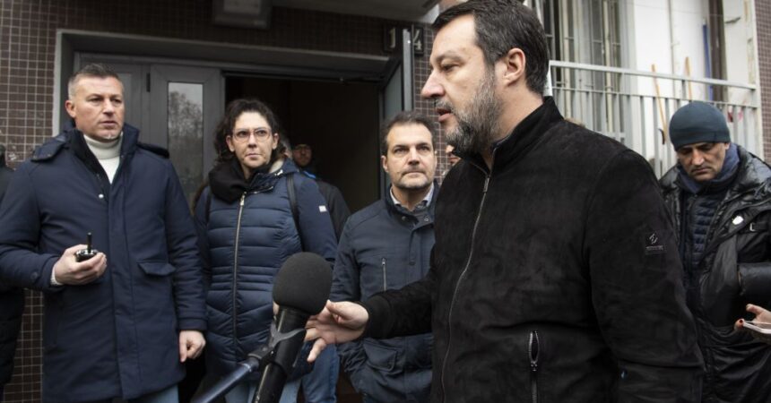 Manovra, Salvini “Anche se criticata aiuta chi non ce la fa”