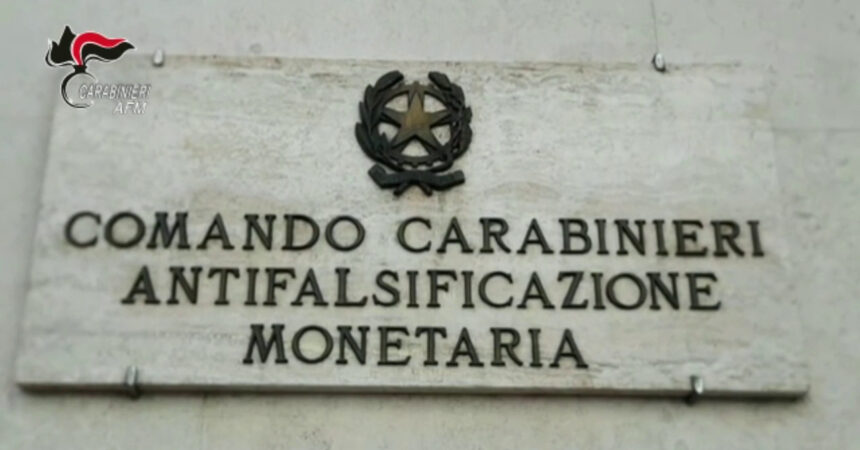 Traffico di banconote false, sgominata organizzazione a Napoli