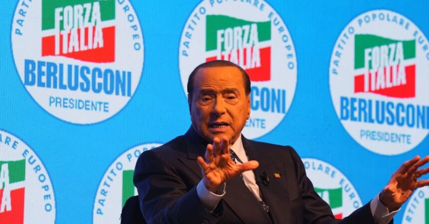 Berlusconi “Ppe apra subito un tavolo per la pace”