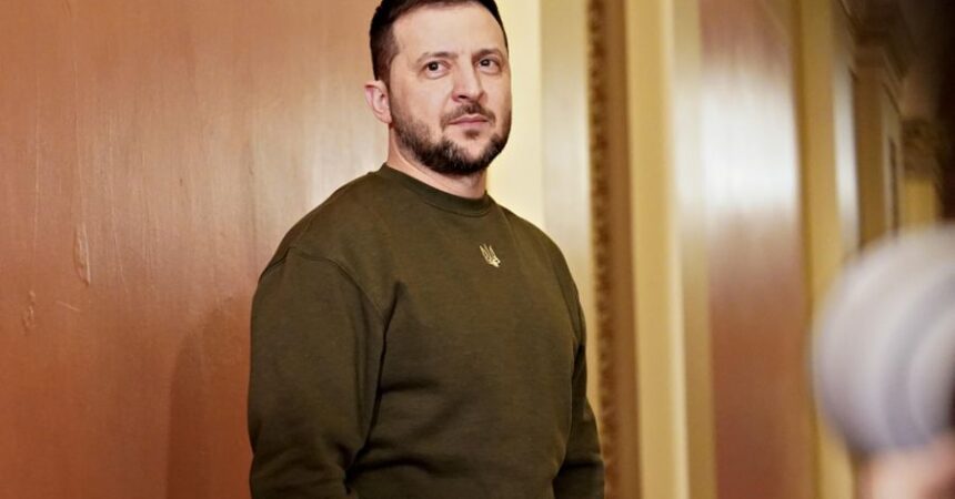 Ucraina, Zelensky “Dalla Spagna arriveranno carri armati Leopard”