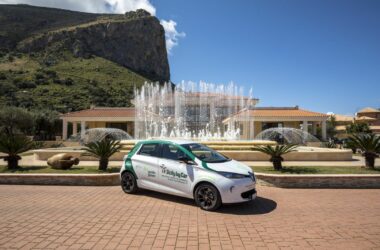 UniCredit e Sace per una nuova flotta di autovetture green a Sicily by Car