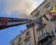 Incendio in un appartamento a Napoli, soccorse tre persone