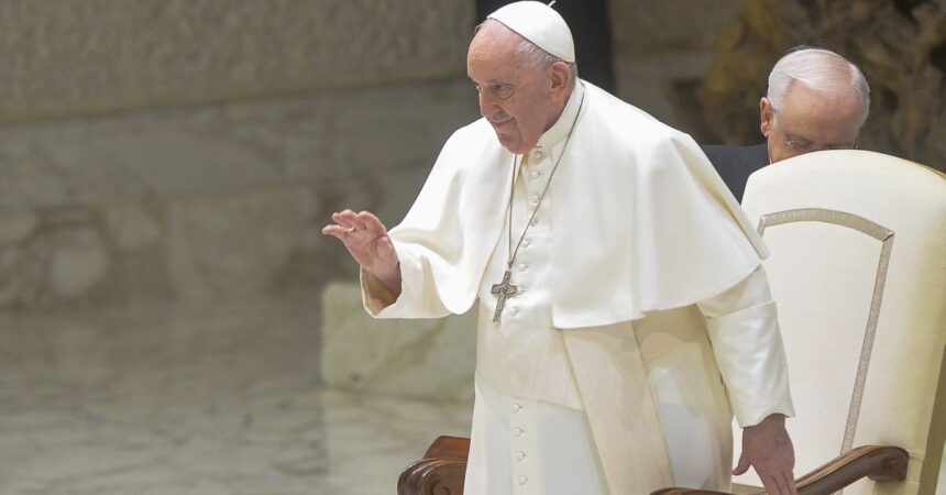 Papa Francesco “Se la stanchezza mi annebbierà darò le dimissioni”