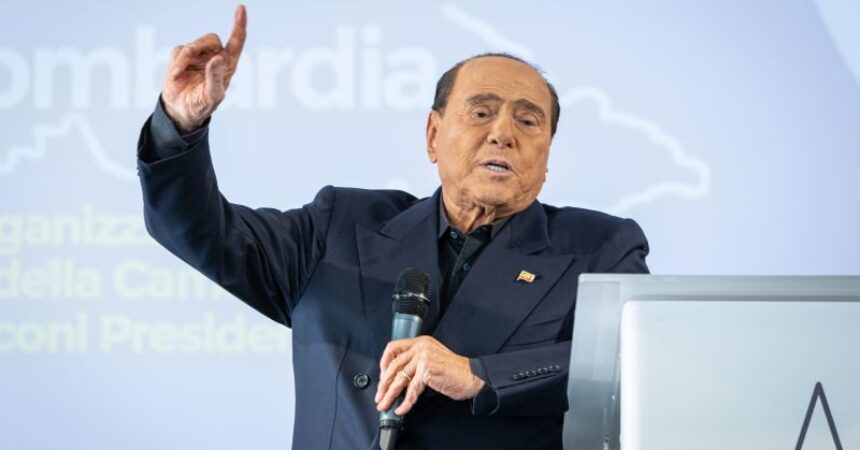 Berlusconi, quadro clinico stabile e ripresa ottimale