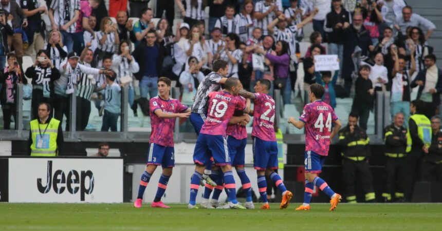 La Juventus ritrova la vittoria, Lecce battuto 2-1