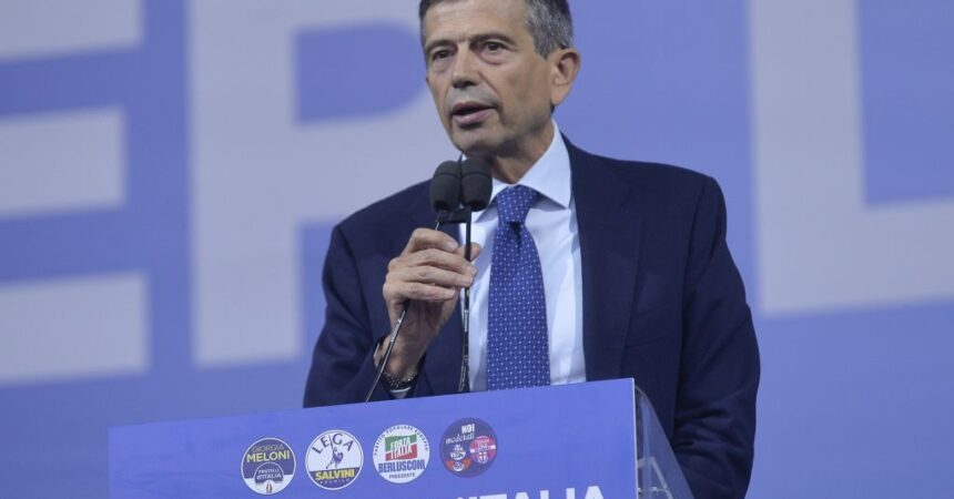 Lupi “Se Renzi sceglie il Centrodestra da noi c’è spazio”