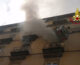 Incendio in appartamento a Napoli, evacuate persone bloccate dal fumo