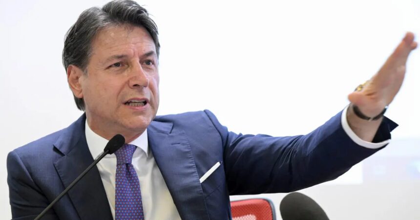 Salario minimo, Conte “Meloni non dimentichi i veri svantaggiati”