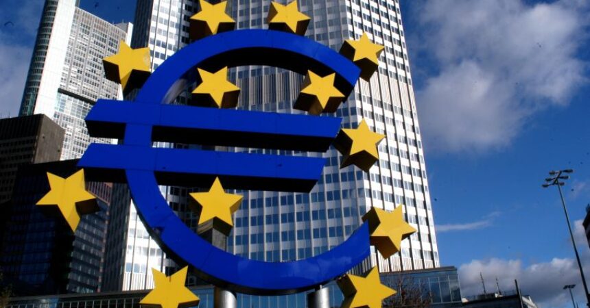 La Bce alza i tassi di un quarto di punto al 4,25%