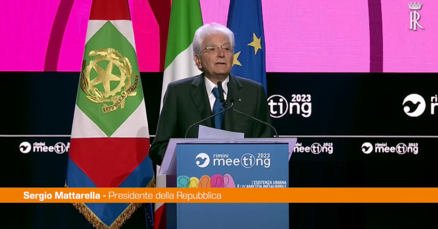 Mattarella ai giovani “Non fatevi chiudere in mondi separati”