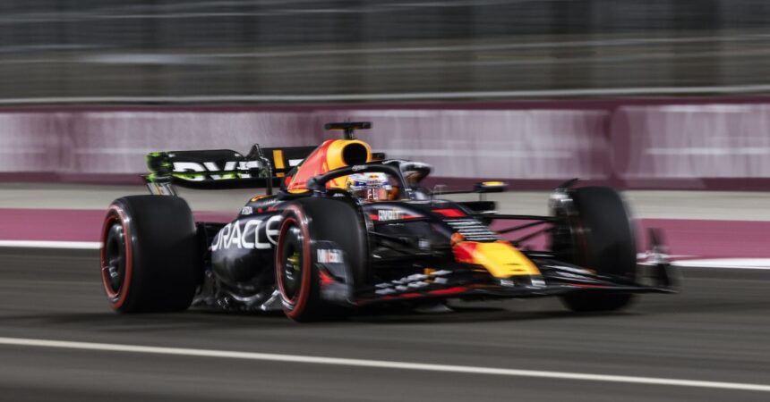 Pole Verstappen in Qatar, Leclerc quinto in griglia