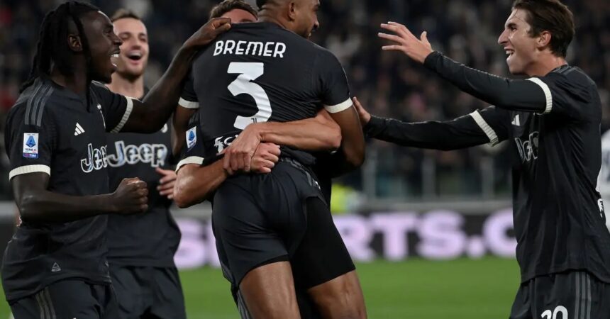 Juventus-Cagliari 2-1, bianconeri di nuovo in testa
