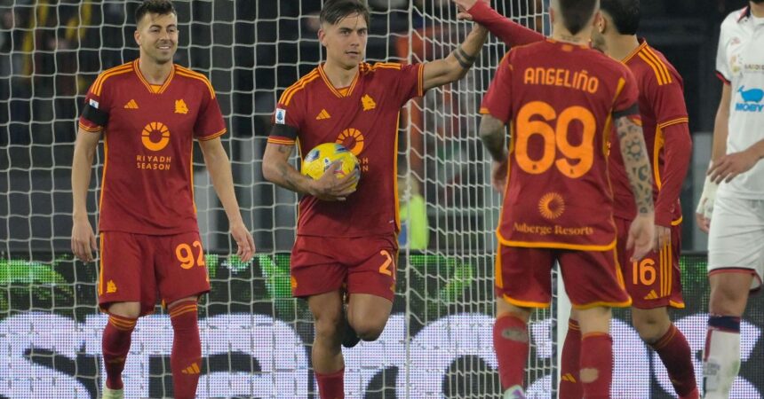 La Roma travolge il Cagliari e sogna un posto in Champions