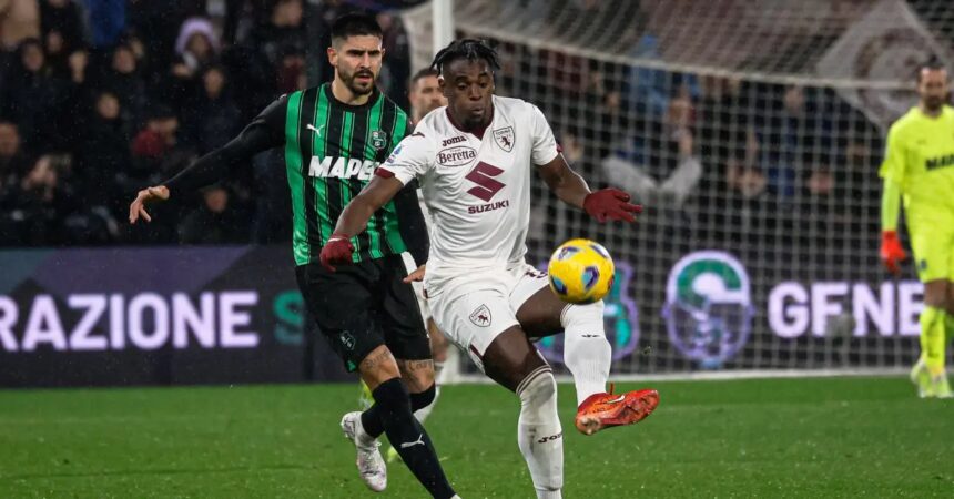 Zapata risponde a Pinamonti, fra Sassuolo e Torino è 1-1