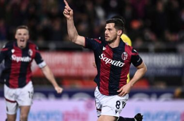 Bologna-Verona 2-0, rossoblu in solitaria al quarto posto